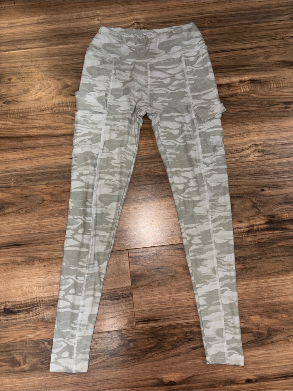 Light Gray Camo Leggings with Pockets